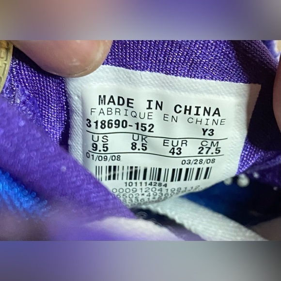 RARE! Nike Men’s Huarache \'08 BBall \'White Purple\', Size 9.5 main image 6